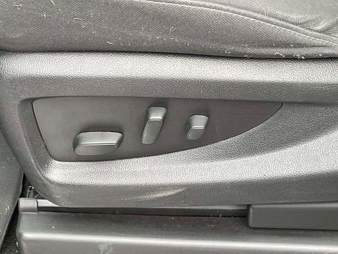 Used 2018 Chevrolet Silverado 1500 LT w/ All Star Edition image 13