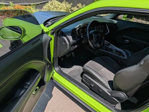Used 2019 Dodge Challenger R/T Scat Pack w/ Plus Package RWD image 20