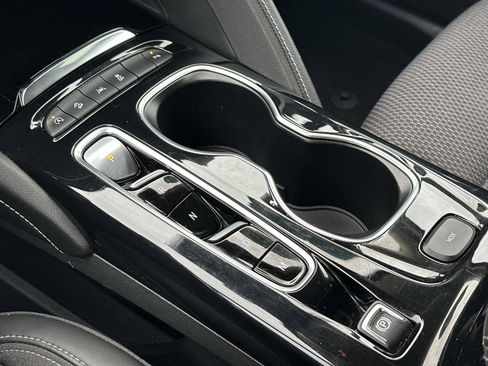 Certified 2023 Buick Envision Preferred AWD/4WD image 30