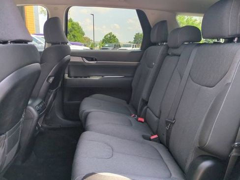 Used 2022 Hyundai Palisade SE AWD/4WD image 14