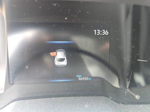 Used 2019 Toyota Corolla XSE FWD image 13