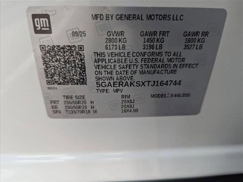 New 2026 Buick Enclave Preferred w/ LPO, Floor Liner Package image 19