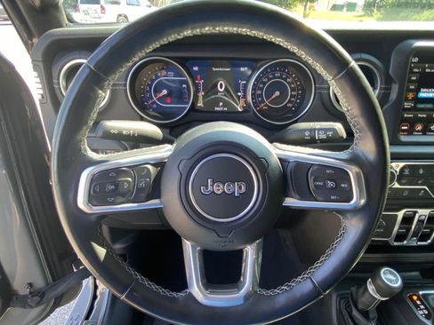 Used 2021 Jeep Gladiator Overland w/ Popular Equipment Package image 20