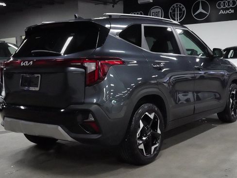 Used 2025 Kia Seltos EX w/ EX Sunroof Package FWD image 5