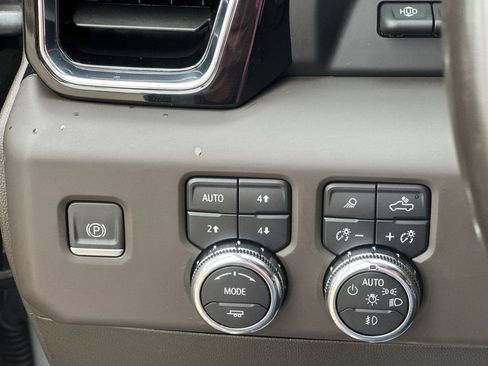 Certified 2024 GMC Sierra 1500 Denali w/ Denali Reserve Package AWD/4WD image 22