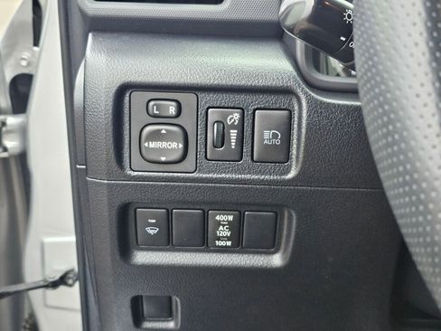 Used 2021 Toyota 4Runner TRD Off-Road image 21