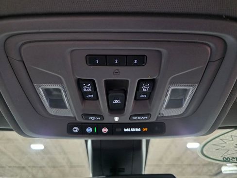 Used 2021 GMC Sierra 1500 Denali w/ Driver Alert Package II image 27