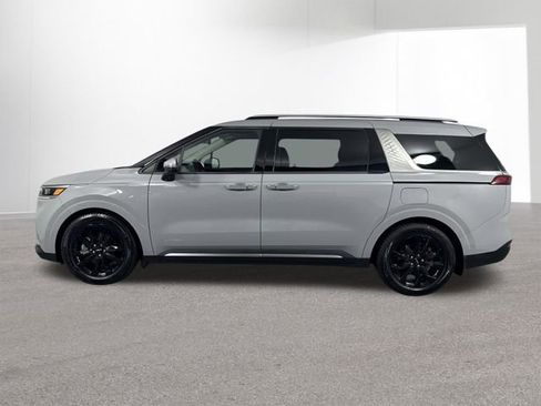 Used 2024 Kia Carnival SX Prestige FWD image 29