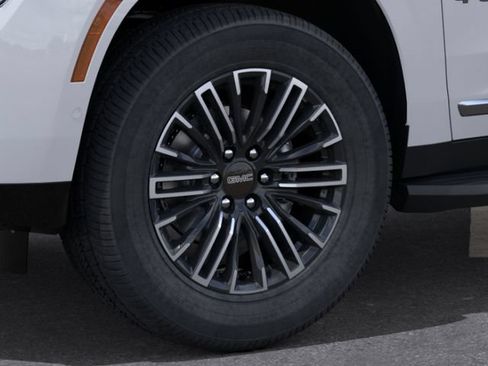New 2026 GMC Yukon Elevation AWD/4WD image 9