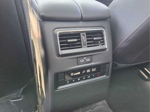 Certified 2024 MAZDA CX-90 Plug-In Hybrid w/ Premium Pkg AWD/4WD image 17