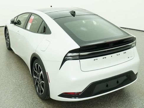New 2026 Toyota Prius Plug-In Hybrid image 2