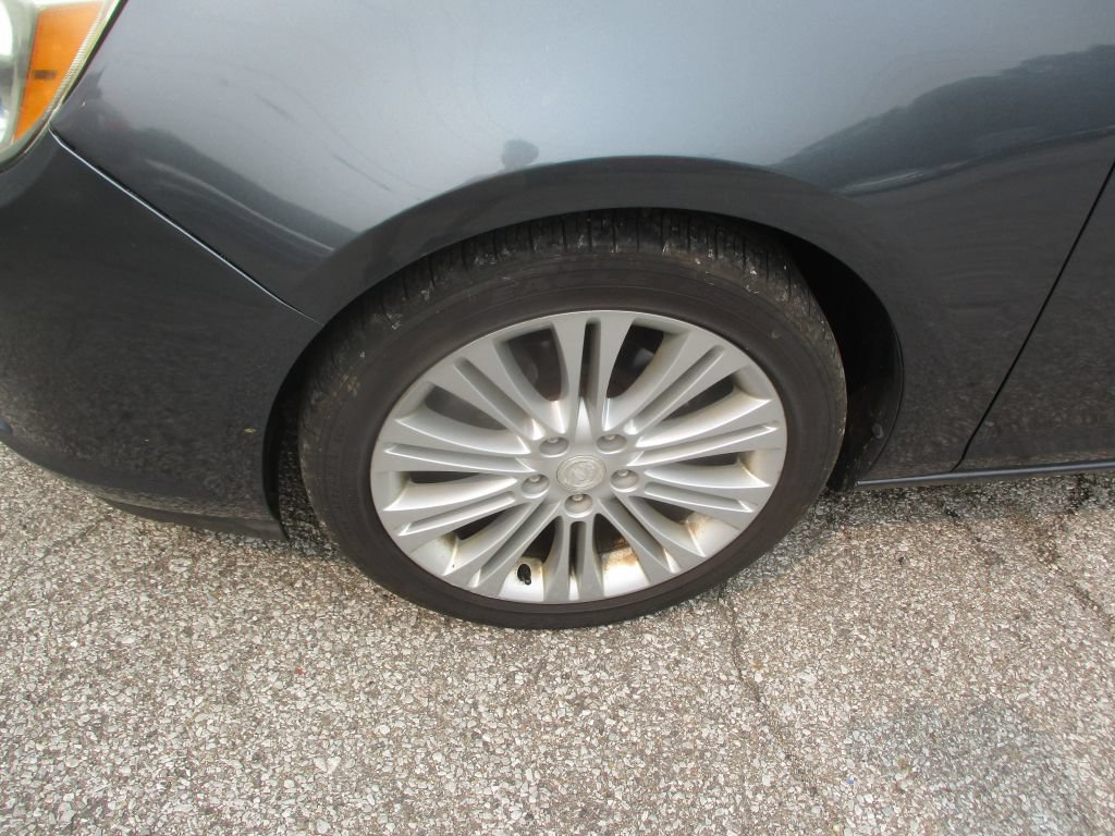Used 2013 Buick Verano FWD image 4