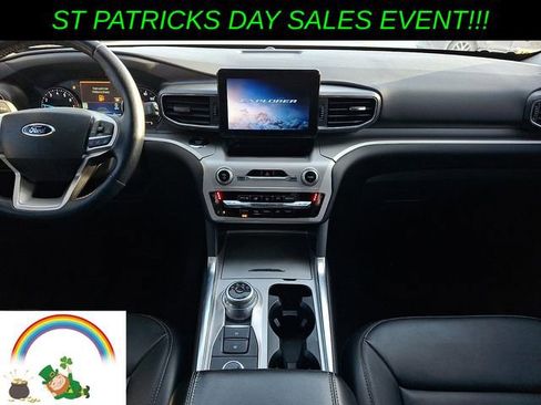 Certified 2022 Ford Explorer XLT w/ Equipment Group 202A image 15