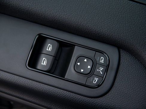 New 2025 Mercedes-Benz Sprinter 2500 image 24