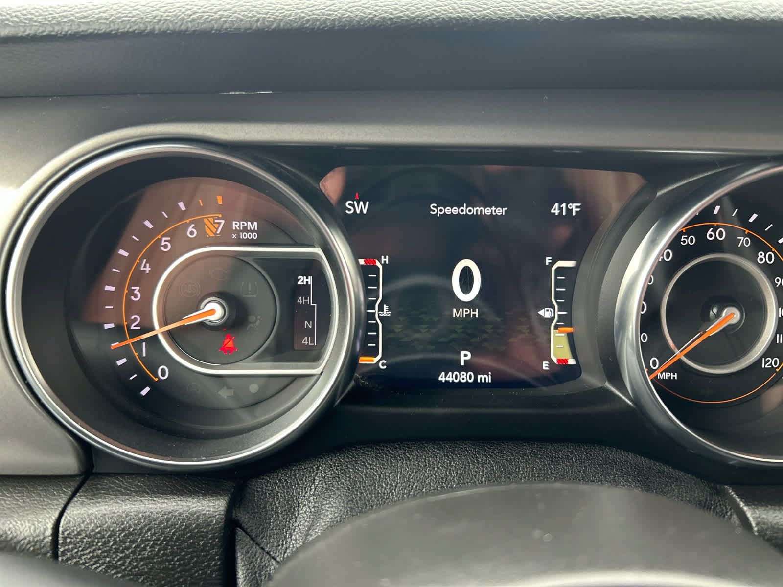Used 2021 Jeep Gladiator Sport AWD/4WD image 13