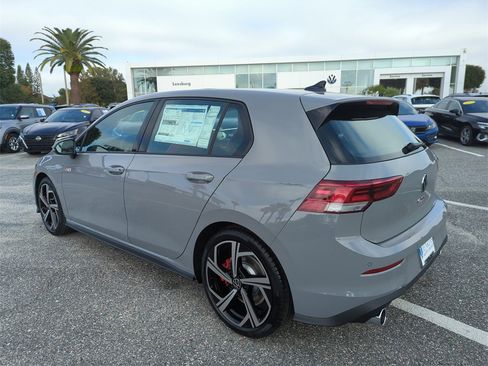 New 2026 Volkswagen GTI SE image 9