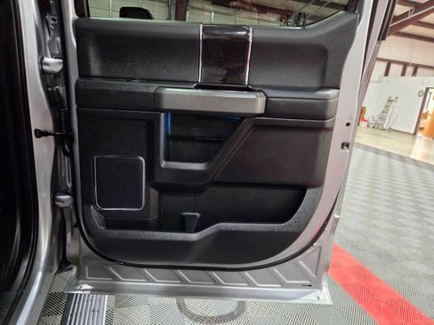 Used 2021 Ford F250 Platinum w/ FX4 Off-Road Package image 38