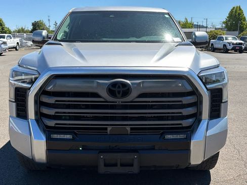 Used 2024 Toyota Tundra Limited AWD/4WD image 5