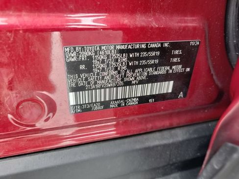 Used 2025 Toyota RAV4 XLE Premium w/ Weather Package AWD/4WD image 41