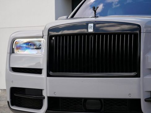 Used 2021 Rolls-Royce Cullinan image 7