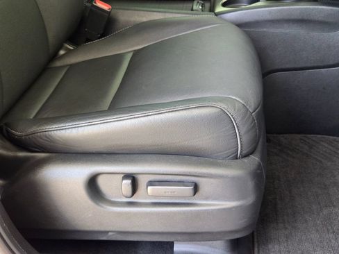 Used 2021 Honda Pilot Special Edition image 27