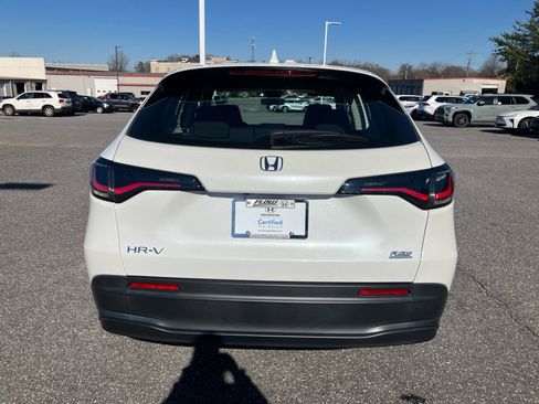 Certified 2023 Honda HR-V LX image 17