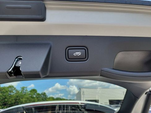 Used 2025 Hyundai Tucson SEL image 7