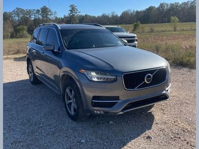 Used 2017 Volvo XC90 T5 Momentum w/ Vision Package