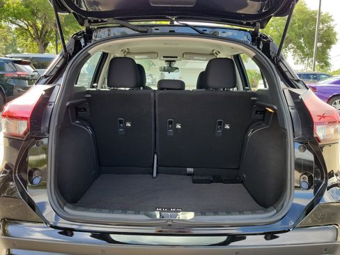 Certified 2024 Nissan Kicks S FWD image 9
