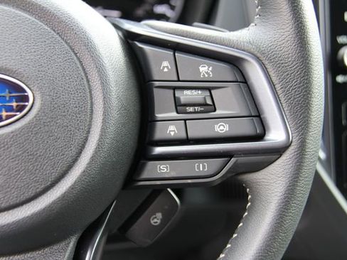 Used 2025 Subaru Forester Limited AWD/4WD image 20