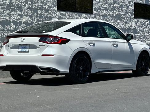 New 2025 Honda Civic Sport image 4