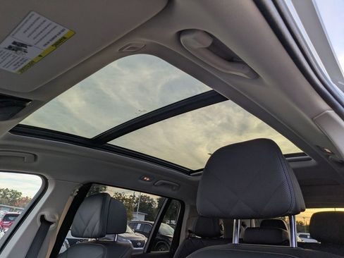 Used 2024 BMW X7 xDrive40i image 17