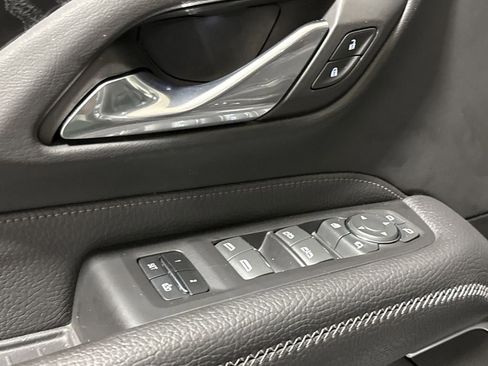 Used 2023 GMC Yukon Denali AWD/4WD image 21