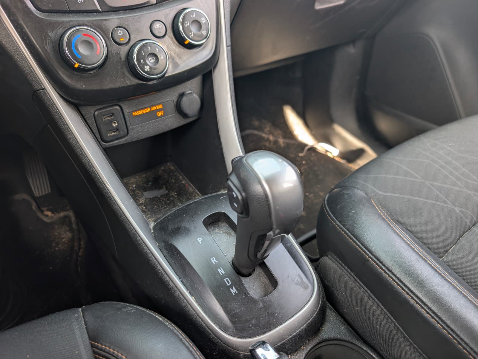 Used 2019 Chevrolet Trax LT w/ LT Convenience Package AWD/4WD image 36