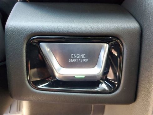 New 2026 GMC Yukon XL AT4 image 24