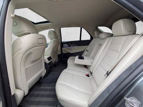 Used 2020 Mercedes-Benz GLE 350 4MATIC image 23