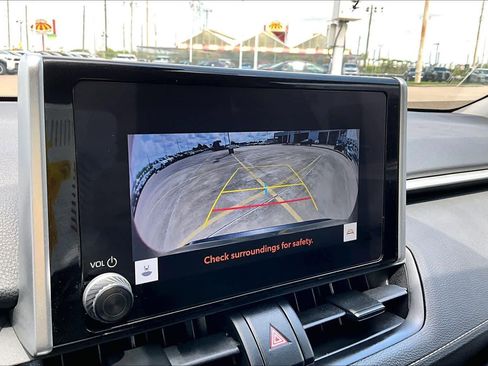 Used 2024 Toyota RAV4 LE AWD/4WD image 26