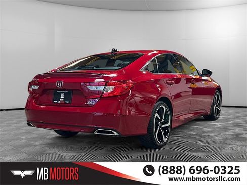 Used 2021 Honda Accord Sport image 3