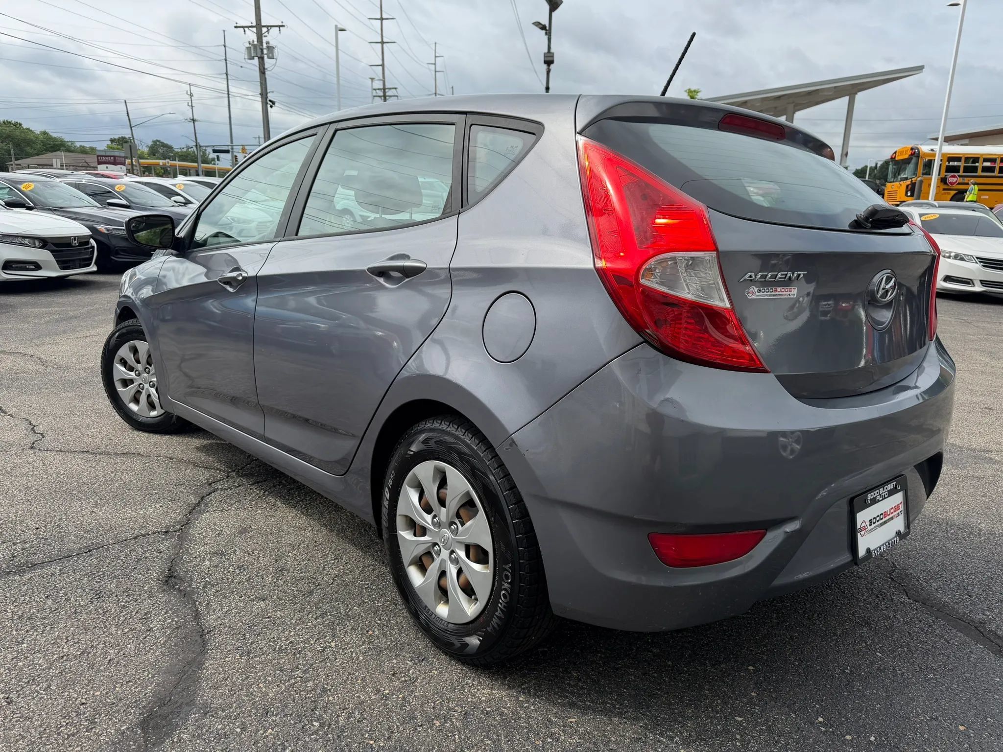 Used 2017 Hyundai Accent SE FWD image 10