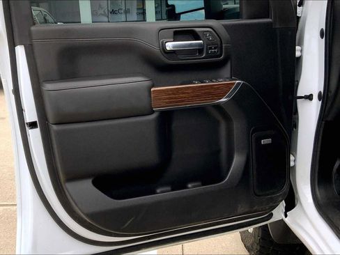 Used 2023 Chevrolet Silverado 2500 High Country AWD/4WD image 22