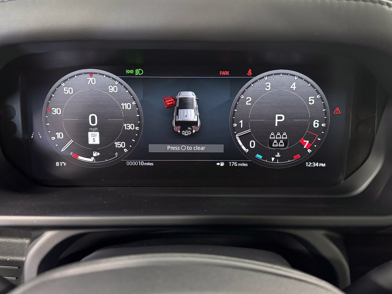 New 2026 Land Rover Defender 110 X-Dynamic SE AWD/4WD image 21