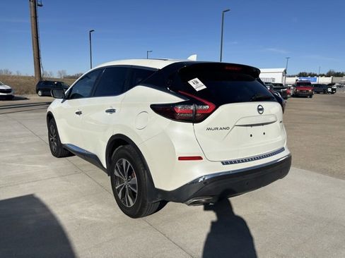 Used 2021 Nissan Murano S image 4