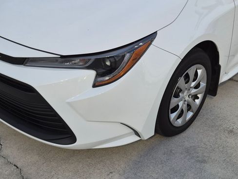 Used 2026 Toyota Corolla LE FWD image 10