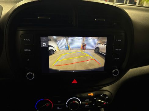 Used 2023 Kia Soul LX w/ Option Group 015 image 20