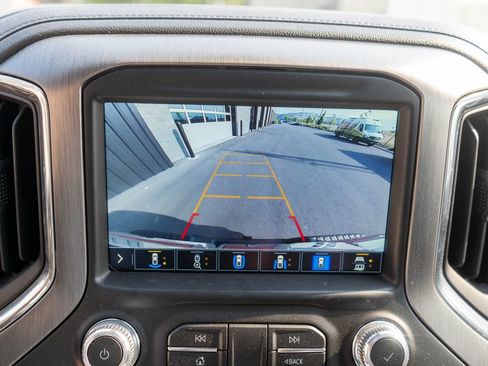 Used 2023 GMC Sierra 3500 Denali w/ Denali Black Diamond Edition AWD/4WD image 25