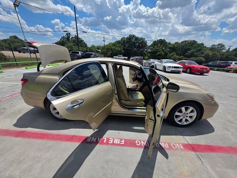 Used 2007 Lexus ES 350 w/ Premium Pkg FWD image 28