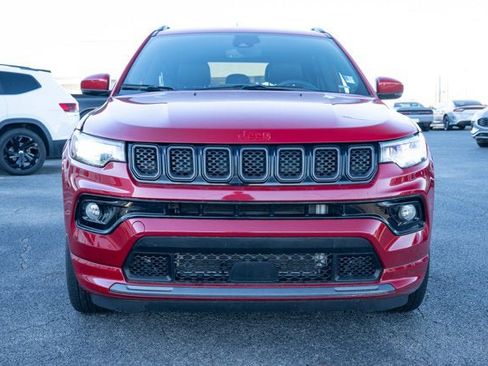 Used 2023 Jeep Compass Limited image 8