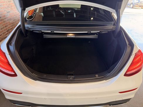 Used 2018 Mercedes-Benz E 300 E 300 image 10