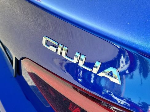 Used 2022 Alfa Romeo Giulia Ti w/ Active Assist Plus Package RWD image 5