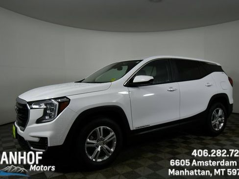 Used 2024 GMC Terrain SLE image 1